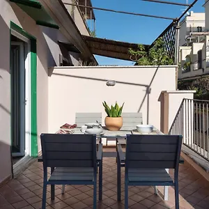 Urbana Rooftop , Roma Italia