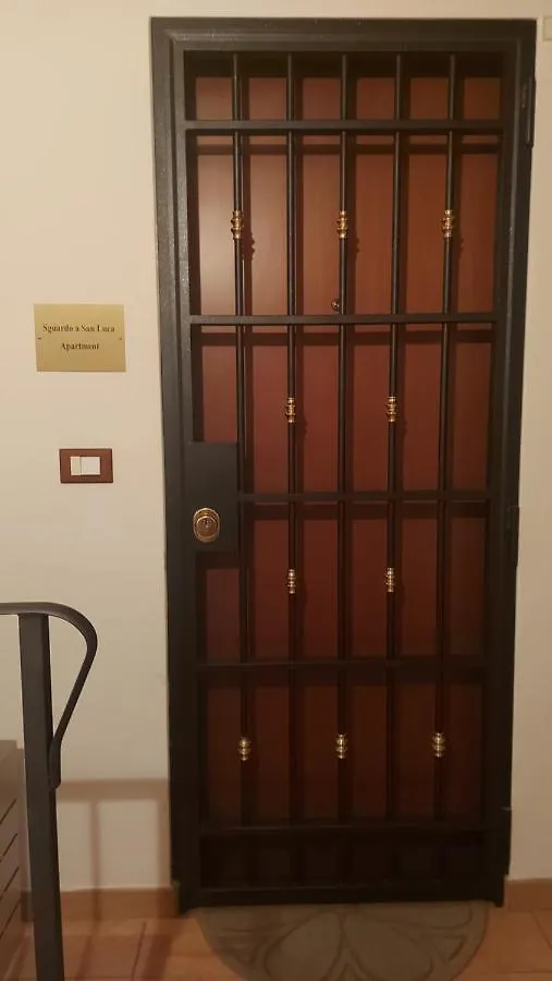 Sguardo A San Luca Apartment ボローニャ